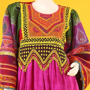 Vestido Maxi de Terciopelo Bordado Estilo Afgano Kuchi para Mujer, Vestido Tradicional Afgano Vintage para Bodas y Fiestas - Product Image 4
