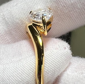 Anillo de Compromiso de Oro Sólido de 10K con Diamante Cultivado en Laboratorio de 3CT en Forma de Pera, Certificado por IGI, con Engaste Solitario - Product Image 2