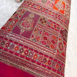Tissu de haute qualité à motifs codés pour la mode féminine, les tenues de soirée et la collection textile de boutique - Product Image 6