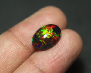 Ópalo Etíope Negro Natural, Cabujón Ovalado de 14x10x5mm, Gema Suelta de 3.50 Quilates, Ópalo de Fuego Multicolor, Piedra de Nacimiento de Octubre - Product Image 6
