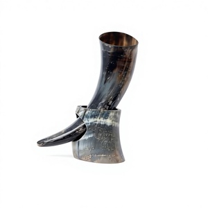 Jarra de Cerveza de Cuerno de Buey Pulido Personalizada OEM ODM - Vaso Ligero Reutilizable Ecológico Reciclable Estilo Americano con Tapa de Bambú - Product Image 3