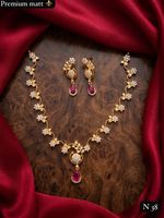 Collection Fantaisie – Parure Collier et Boucles d'Oreilles Classiques en Plaqué Or de Haute Qualité, Imitation Perles Kundan et Moissanite, Bijoux de Mariage pour Femme