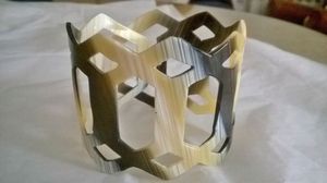 กำไลข้อมือทำมือจากเขาควายสไตล์มินิมอล สำหรับผู้หญิงที่ชื่นชอบเครื่องประดับแฟชั่นธรรมชาติ - Product Image 5