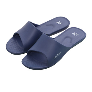 Vero&nique SilicStep Blue Eco-friendly and non-toxic slippers iF Design Winners 2025 Patent Recycled Silicone - Product Image 1