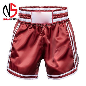 Shorts de Muay Thai pour hommes, meilleurs designs, tissu anti-plis de qualité supérieure, logo personnalisé, vêtements de sport, shorts de Muay Thai de haute qualité à prix avantageux. - Product Image 1