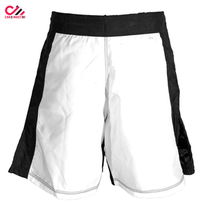 Shorts MMA pour hommes 100% coton, décontractés, conçus pour l'entraînement intense, le sparring et les séances de gym, offrant une liberté de mouvement et un confort optimal. - Product Image 4