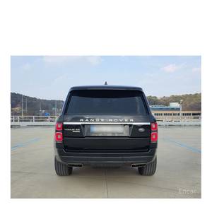 แลนด์โรเวอร์ เรนจ์โรเวอร์ 5.0 SC Vogue SE ธันวาคม 2560 128,000 กม. เกียร์อัตโนมัติ พวงมาลัยซ้าย - Product Image 3