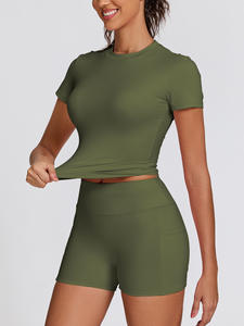 ชุดออกกำลังกายโยคะวิ่งไนลอนสีพื้นเนื้อนุ่มพิเศษสำหรับผู้หญิงเอวสูงยืดหยุ่นชุดกางเกงขาสั้นสองชิ้นชุดกีฬาชุดลำลอง - Product Image 4