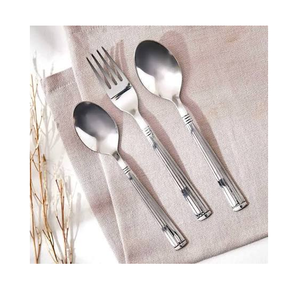 Ensemble de couverts de mariage en acier inoxydable avec logo personnalisé, couteau et fourchette en acier inoxydable, fabrication au prix le plus bas - Product Image 5