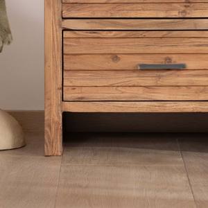 Cómoda vertical de 5 cajones Vandana Royal Form en madera de acacia con frentes acanalados - Product Image 5