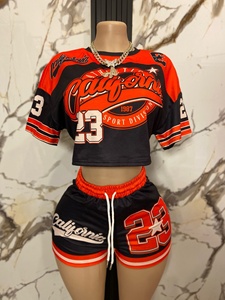 Conjunto Deportivo de 2 Piezas para Mujer de Primera Calidad, Camiseta Corta con Estampado Gráfico y Pantalones Cortos con Cordón, Estilo Casual Y2K - Product Image 2