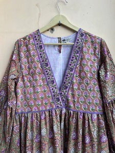 Nuevo Vestido Maxi Bohemio Elegante 100% Algodón, Estampado Floral, Cuello en V, Manga Larga, Vestido Maxi Largo Informal Tradicional para Mujer - Product Image 2