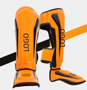 Espinilleras de Béisbol de Cuero con Correa Ajustable y Características Personalizables, Protección Profesional y Diseño Ligero - Product Image 3