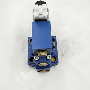 Válvula de Alivio Hidráulica de Alta Presión 315 Bar DBW30, DBW30BG2-5X/100-U6EG24N9K4, Operada por Solenoide, Flujo de 5 GPM, Flujo Máximo de 60 L/min - Product Image 2