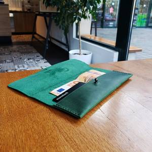ที่ใส่บัตรหนังแท้สุดหรู ทำมือ พร้อมโลโก้ปั๊มนูนตามสั่ง กันน้ำ ขายส่ง รับผลิตแบรนด์ส่วนตัว LBH-0208 - Product Image 1