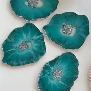 Sous-verres en résine de formes variées, faits à la main, écologiques, réutilisables, de haute qualité, à bas prix - Product Image 1