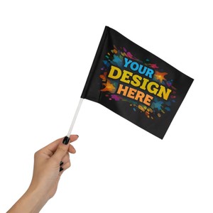 Drapeau rectangulaire portable en polyester pour extérieur avec mât en acrylique, imprimé numériquement pour activités promotionnelles - Product Image 1