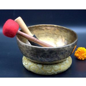 Cuenco tibetano tradicional de latón hecho a mano, herramienta de meditación para yoga, terapia de sonido, curación, relajación y práctica espiritual. - Product Image 2