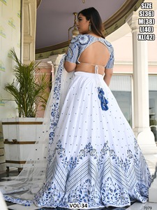 ชุดเลเฮนกาสีขาวนูร์ - Product Image 3