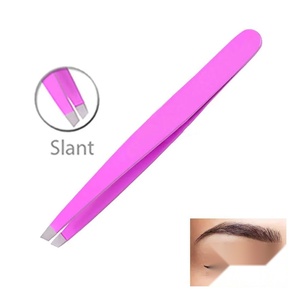 Pince à épiler pour sourcils Ryzer Studio à pointe inclinée, en acier inoxydable, écologique, durable, style classique, couleurs et tailles personnalisables - Product Image 2