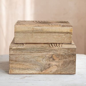Caja de Almacenamiento Tallada a Mano en Madera de Mango, Venta al Por Mayor |   Organizador de Madera Rústico - Product Image 1