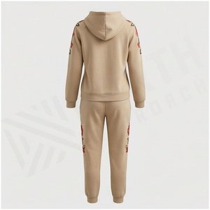 Conjunto Deportivo de 2 Piezas para Mujer, Sudadera con Capucha y Pantalones Deportivos de Algodón con Bordado Floral, Ropa Casual de Otoño - Product Image 2