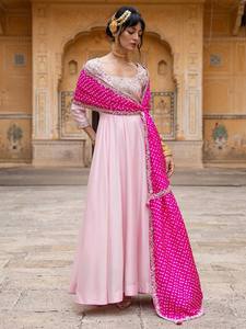 Spécial Aïd : Salwar rose gaufré Bandhani avec dupatta – Robe longue pour mariages et fêtes musulmanes, été comme hiver, séchage rapide, coupe classique - Product Image 2