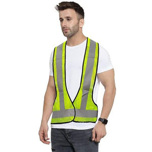 เสื้อกั๊กนิรภัยแบบ 6 กระเป๋า สีเหลืองมะนาว ANSI Class 3 ผ้าโพลีเอสเตอร์ตาข่าย ซิปด้านหน้า ไม่มีแถบกันไฟฟ้าสถิต พร้อมช่องใส่ไมโครโฟน - Product Image 3