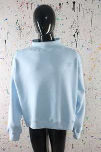 Sudadera de cuello alto color azul cielo, 100% algodón, cuello ancho, hilos finos - Product Image 3