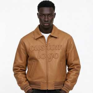 Veste d'hiver pour homme de haute qualité, en cuir, imperméable, avec patch chenille brodé sur mesure, style varsity. Livraison rapide. - Product Image 4