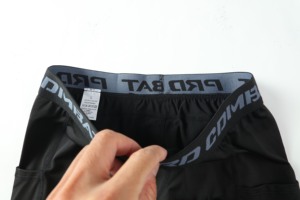 กางเกงรัดรูปผู้ชาย แห้งเร็ว สำหรับเล่นกีฬา มีกระเป๋า เหมาะสำหรับวิ่ง ออกกำลังกาย ฟิตเนส แบบสั่งทำได้ - Product Image 5