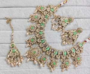 Gold Plated Alloy Fancy Collection Geometric Zircon <b>Pearl</b> Kundan Certified High Quality Latest Designed <b>Necklace</b> <b>Set</b> Jewelry - Product Image 1