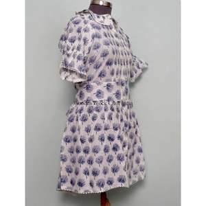 Vestido corto estilo mini para mujer, 100% algodón, informal, con mangas acampanadas, cuello redondo, estampado floral, ecológico, cintura natural - Product Image 5