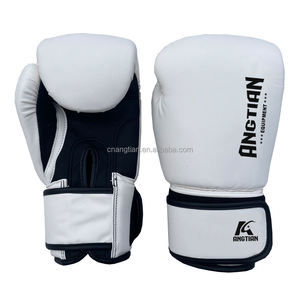 ถุงมือฝึกซ้อมมวย MMA คุณภาพสูง ทนทาน ผลิตจากยาง พร้อมเชือกผูกข้อมือ ปรับแต่งได้ เป็นมิตรกับสิ่งแวดล้อม ระบายอากาศได้ดี ขายส่ง SIDDIQUI - Product Image 3