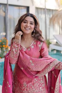 Ensemble Sharara indien sophistiqué 3 pièces avec broderie et travail de sequins, idéal pour les occasions spéciales, disponible en gros. - Product Image 2