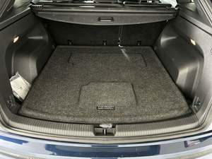 Volkswagen Atlas Cross Sport V6 SEL Premium R-Line 4Motion d'occasion 2021 - Product Image 5