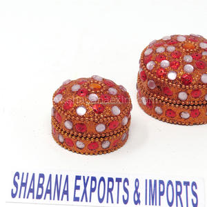 Caja de Almacenamiento de Joyas con Cuentas Lac y Acabado Brillante de Piedra, Lista para Enviar, Duradera y Ligera, para Anillos y Pastillas - Product Image 2