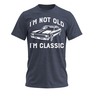 T-shirt graphique « I'm Not Old I'm Classic Car » pour homme, manches courtes, en coton marine, décontracté, coupe classique, imprimé sur le devant - Product Image 1