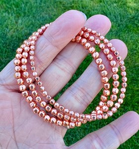 Bracelet manchette en cuivre pur fait main, en métal massif, ajustable, style minimaliste avec extrémités en forme de palette, bijou de guérison personnalisé - Product Image 3