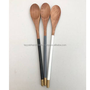 Meilleure cuillère à manche en bois de manguier et résine pour la salle à manger et la cuillère de service à un prix très raisonnable par Tayyab Handicraft - Product Image 3