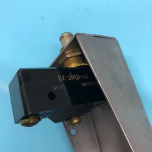 AMAT 0020-20945 BRKT, SW MAG/H-Sensor, 170285 - อุปกรณ์และชิ้นส่วนเซมิคอนดักเตอร์ระดับโลกที่เชื่อถือได้ - Product Image 5