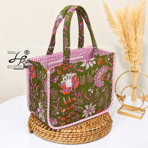 Bolso de Hombro de Lujo para Mujer, Acolchado de Algodón Suave y Ligero, Moderno y a la Moda para el Verano, con Dos Aberturas - Product Image 1