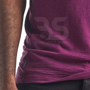 เสื้อยืดผู้ชายสไตล์โมเดิร์นสำหรับคนเมือง ผ้าเนื้อนุ่มยืดหยุ่น สวมใส่สบาย ดีไซน์ทันสมัย เหมาะสำหรับใส่ลำลองทุกวัน - Product Image 5