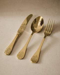 Colección de Utensilios de Comedor Modernos y Elegantes, Presentación Glamurosa para la Mesa, Atractivo Contemporáneo para Recepciones - Product Image 2