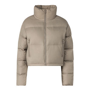 Blouson court matelassé pour femme en peau de mouton, respirant, avec doublure en viscose, ourlet ajustable, manteau d'hiver, coupe ajustée, court, effet bulle, OEM - Product Image 2