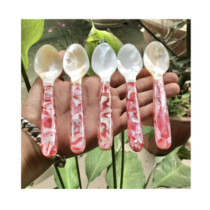 ช้อนมุกทำมือสำหรับเสิร์ฟคาเวียร์ ช้อนมุกหรูหรา ผู้ผลิตสำหรับการสั่งซื้อจำนวนมาก - Product Image 4