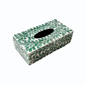 Boîte à chocolats artisanale exclusive 2025 en perles de Madras, idéale pour le Ramadan, l'Aïd, les fêtes et la décoration de table, faite à la main - Product Image 2