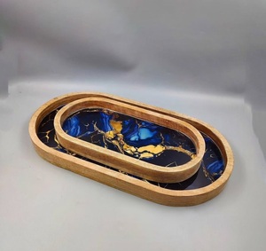 Bandeja de madera para servir con diseño de rayas de resina, personalizada para restaurantes, bandeja para desayuno y frutos secos, directo de fábrica. - Product Image 1