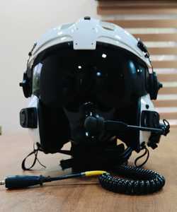 Casco de Piloto de Helicóptero de Ala Rotatoria, Casco de Piloto de Avión, Material de Fibra de Carbono, Talla XXL, Uso en Todas las Estaciones - Product Image 1