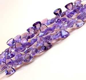 Perles d'améthyste naturelle facettées en forme de trion, pierres précieuses violettes pour la fabrication de bijoux, fournisseur en gros, commerce de gros B2B, exportation mondiale - Product Image 4